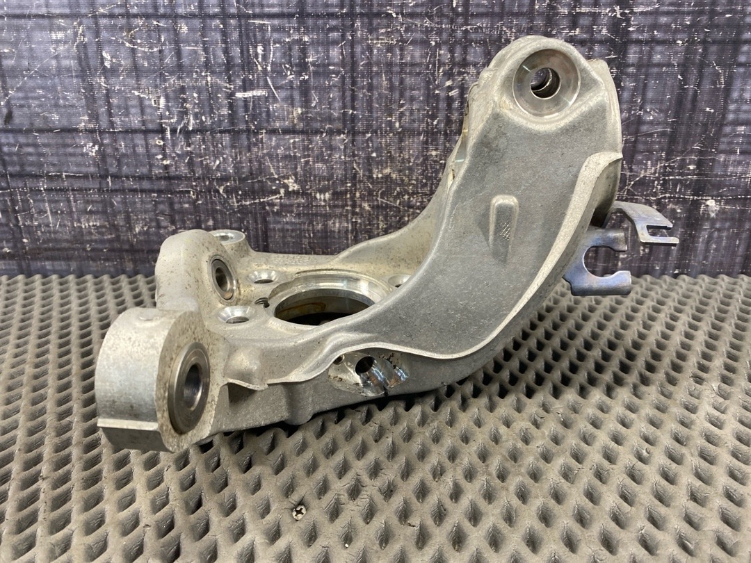 Поворотный кулак, 4320 рублей, Красноярск