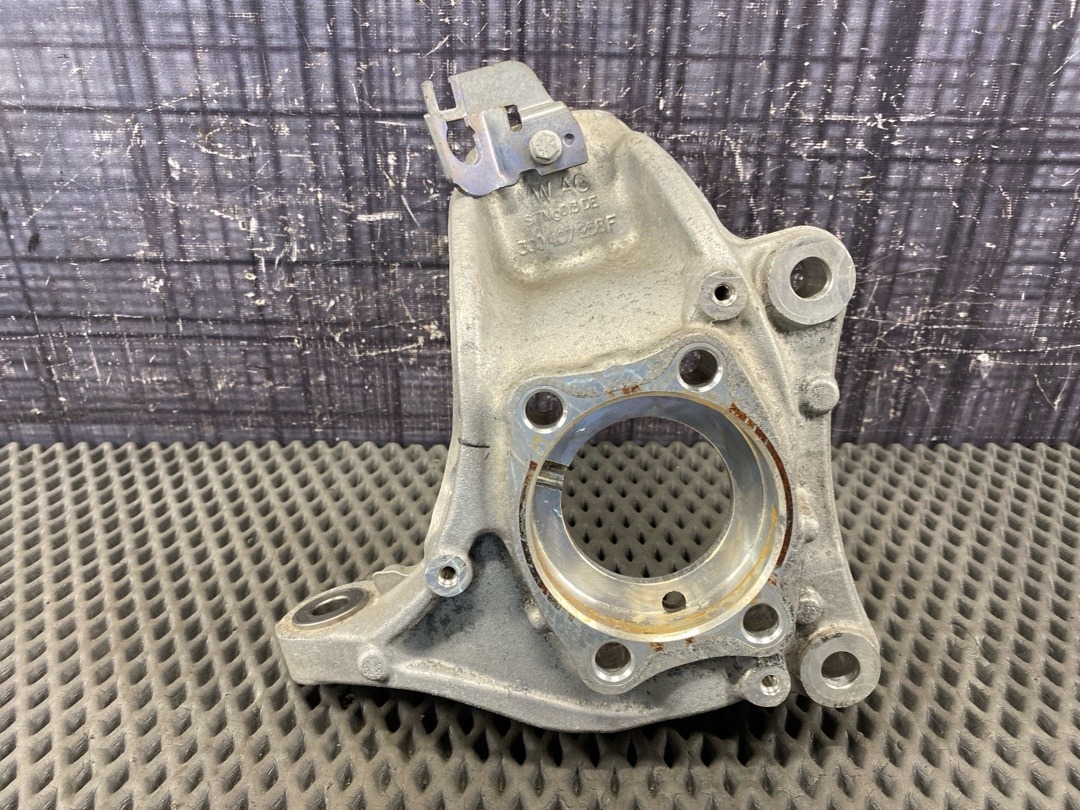 Поворотный кулак, 4320 рублей, Красноярск