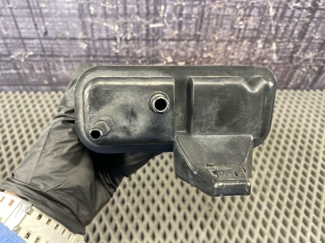 Адсорбер (фильтр паров топлива), 1470 рублей, Красноярск