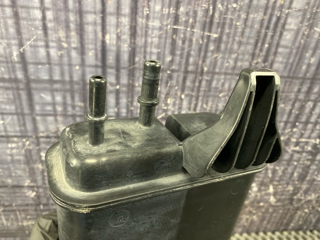 Адсорбер (фильтр паров топлива), 1470 рублей, Красноярск