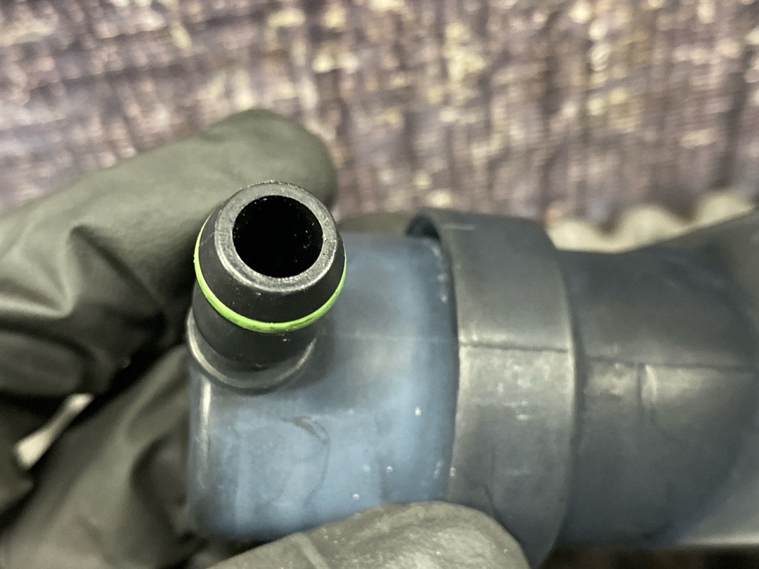 Форсунка омывателя фар, 1734 рублей, Красноярск