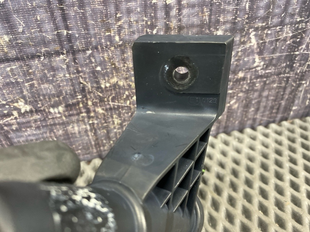 Форсунка омывателя фар, 1734 рублей, Красноярск