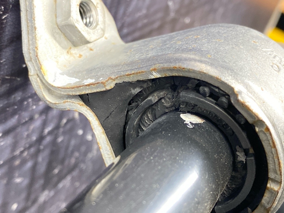 Стабилизатор, 3220 рублей, Красноярск