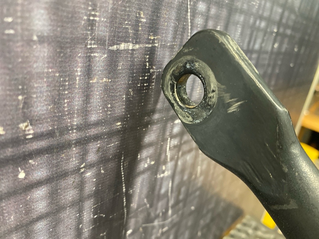 Стабилизатор, 3220 рублей, Красноярск