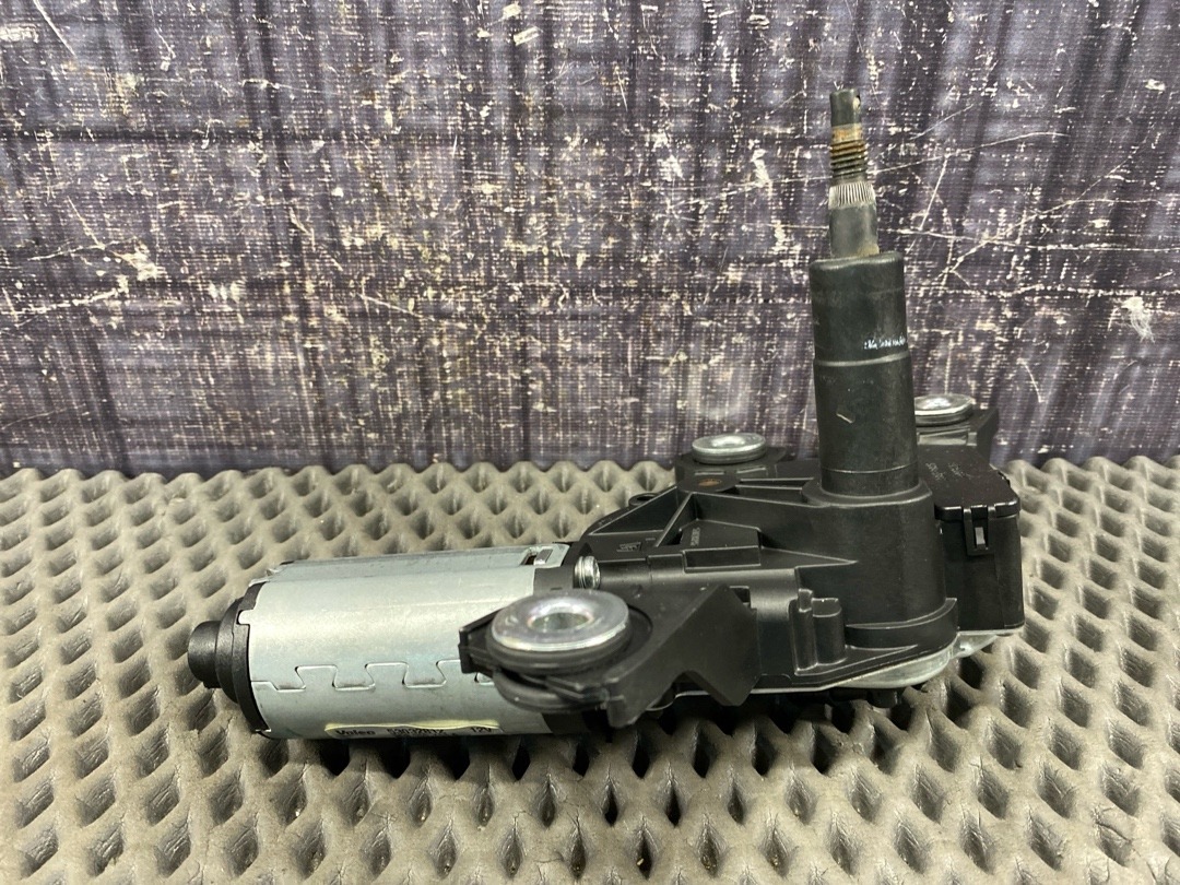 Мотор стеклоочистителя, 2860 рублей, Красноярск