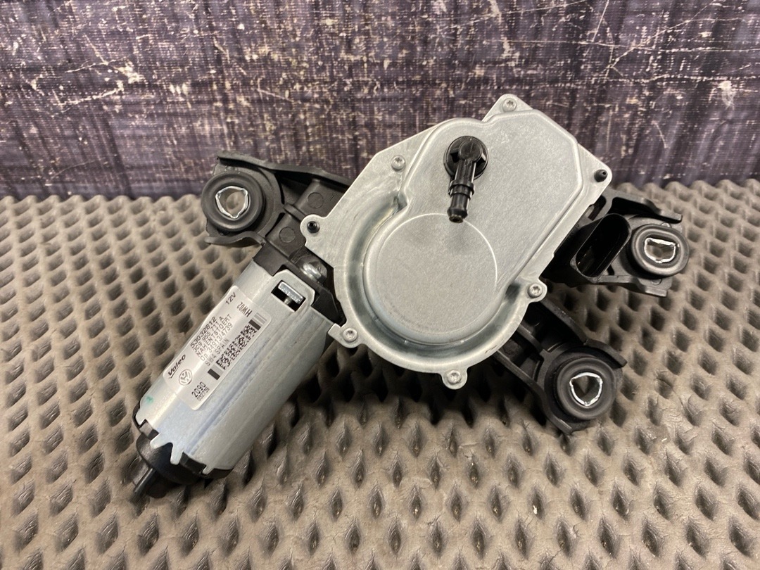 Мотор стеклоочистителя, 2860 рублей, Красноярск