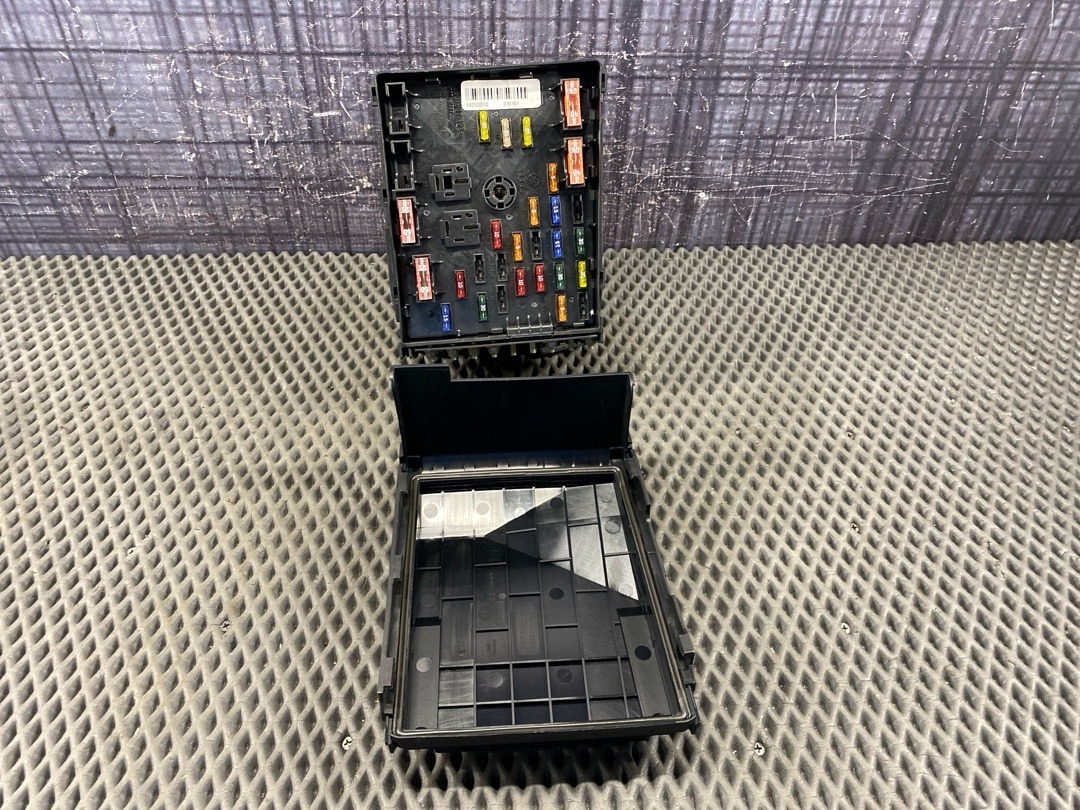 Блок предохранителей, 2820 рублей, Красноярск