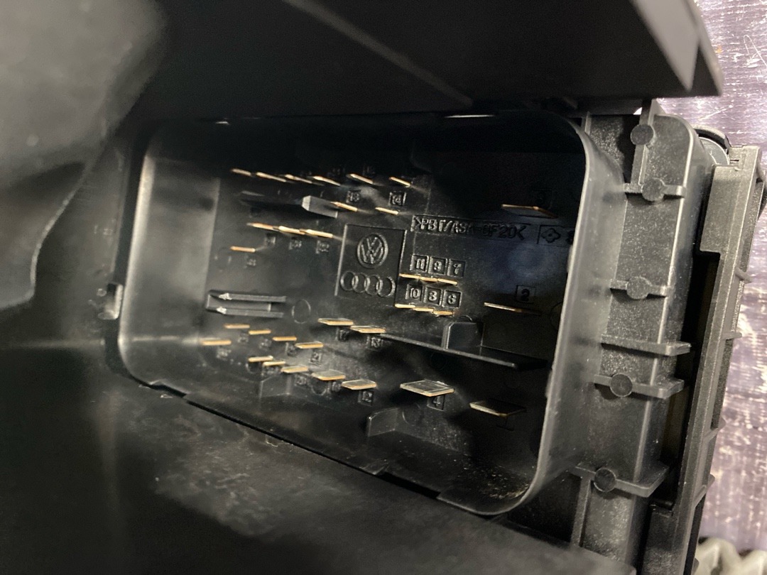 Блок предохранителей, 2820 рублей, Красноярск