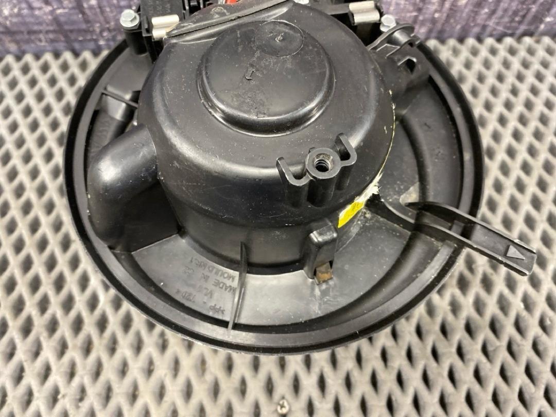 Мотор печки, 4570 рублей, Красноярск