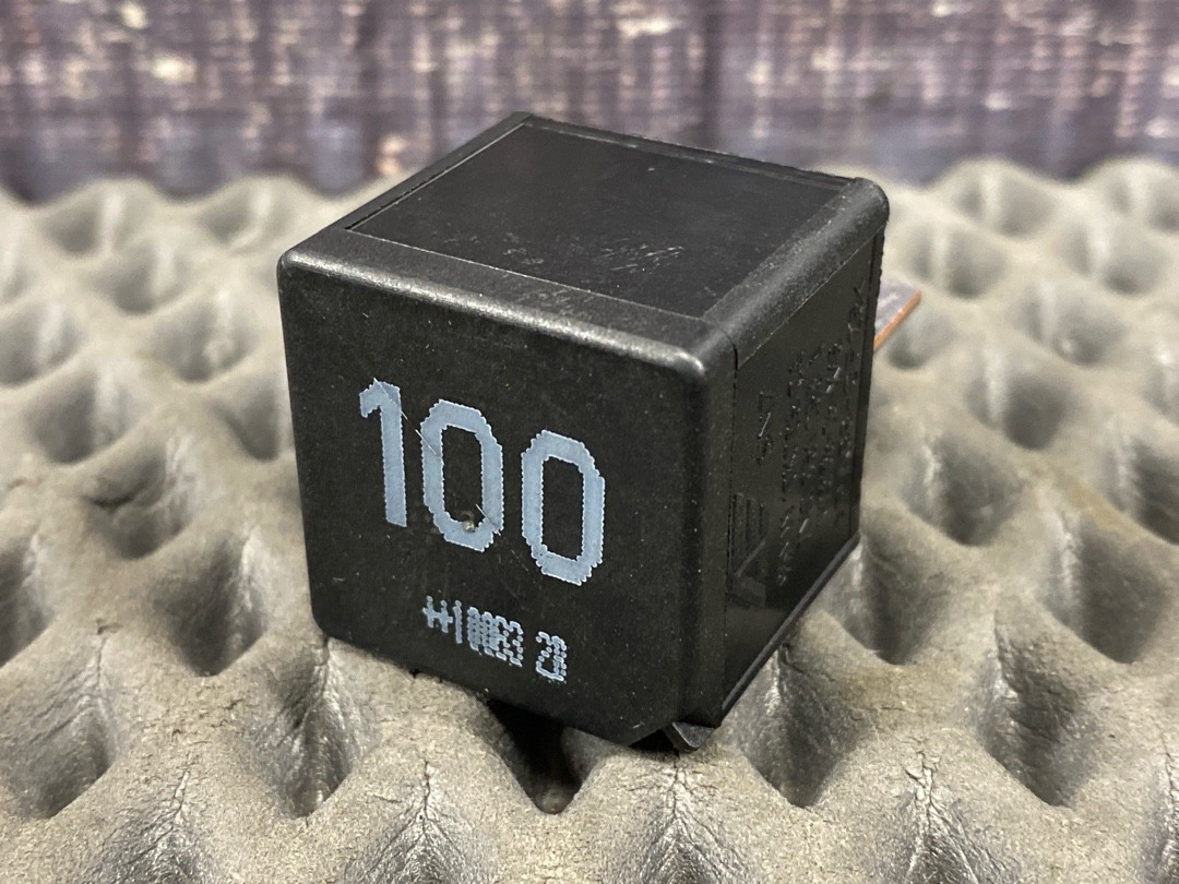 Реле, 620 рублей, Красноярск