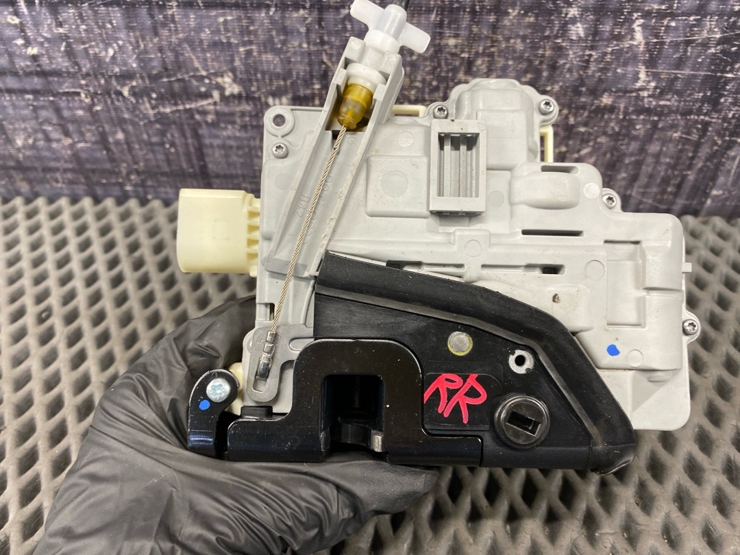 Замок двери, 1570 рублей, Красноярск