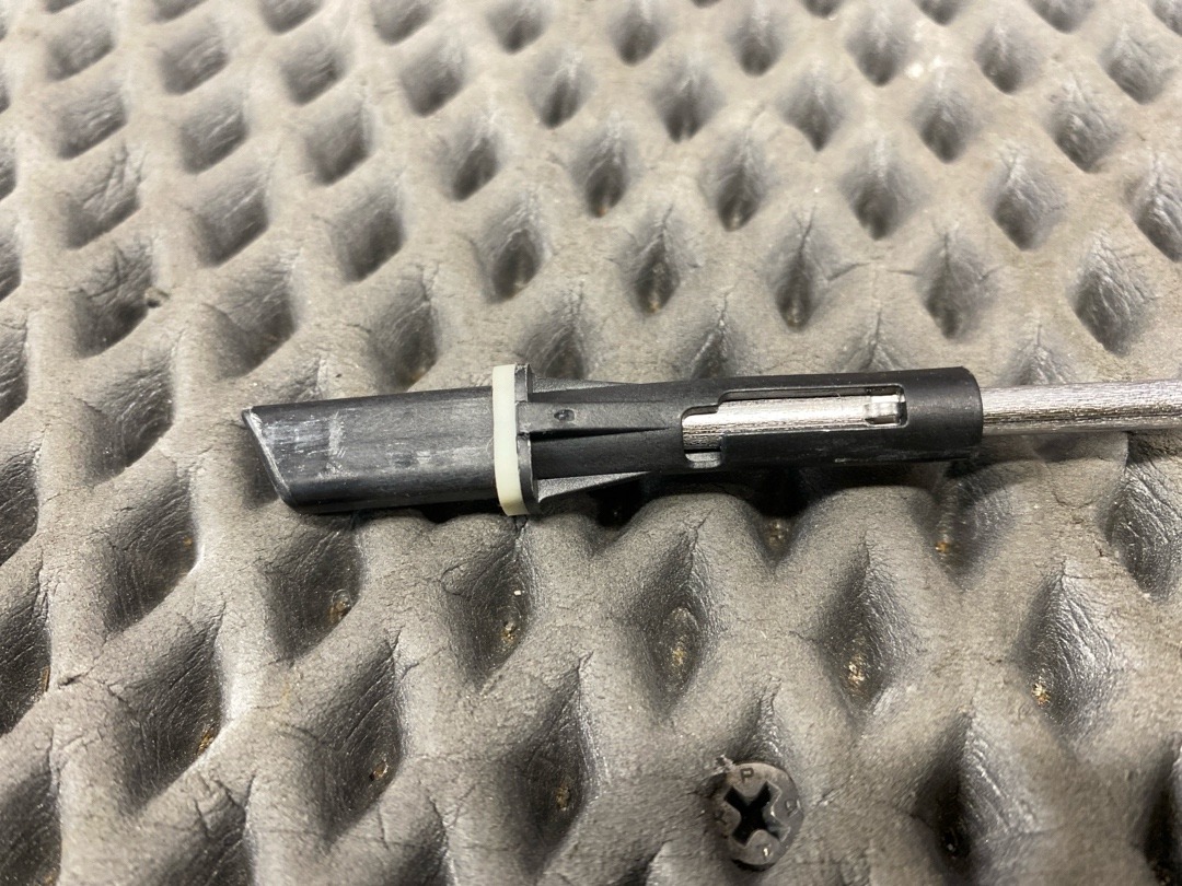 Замок лючка бензобака, 1420 рублей, Красноярск