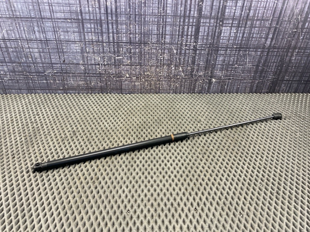 Амортизатор капота, 1210 рублей, Красноярск