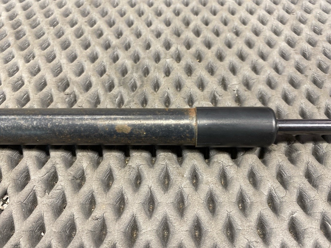 Амортизатор багажника, 880 рублей, Красноярск