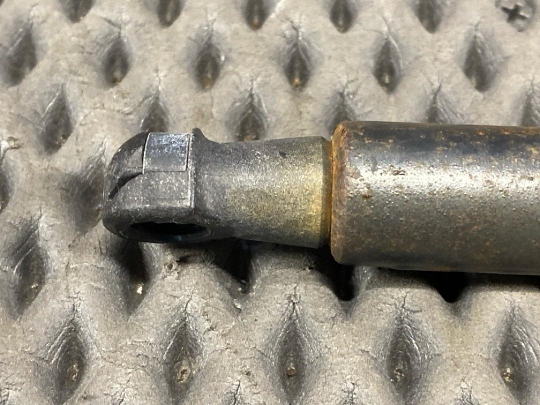 Амортизатор багажника, 880 рублей, Красноярск