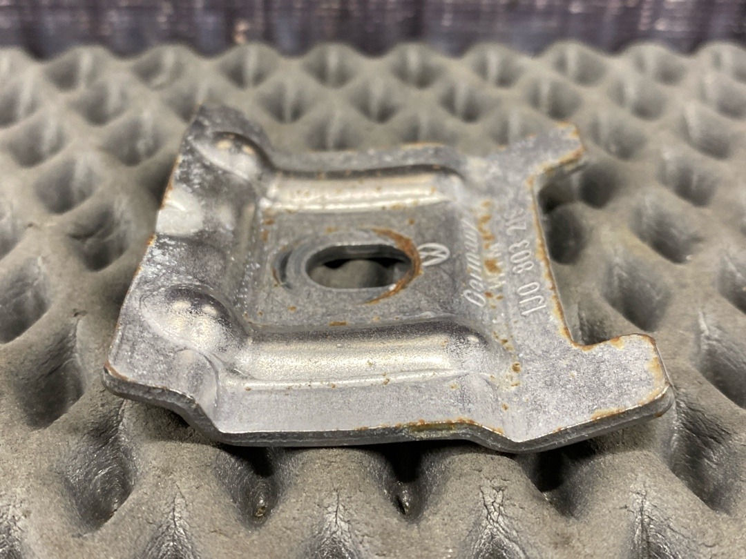 Крепление аккумулятора, 910 рублей, Красноярск