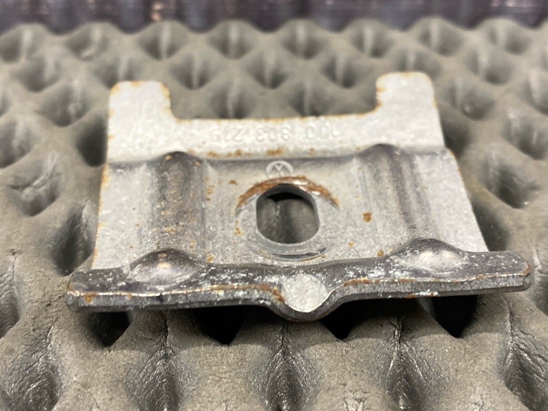 Крепление аккумулятора, 910 рублей, Красноярск