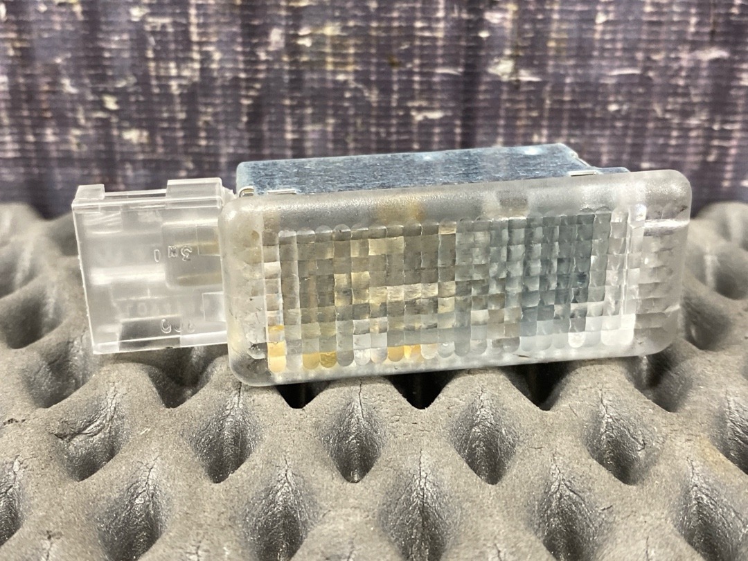 Плафон салона, 360 рублей, Красноярск