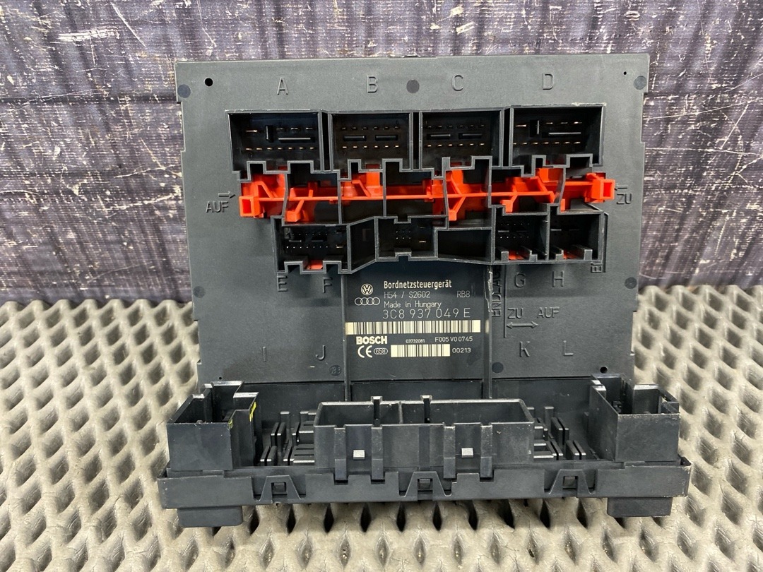 Блок управления бортовой сети, 3210 рублей, Красноярск