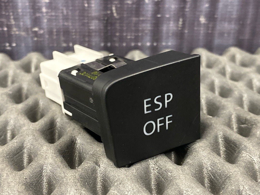 Кнопка ESP, 970 рублей, Красноярск