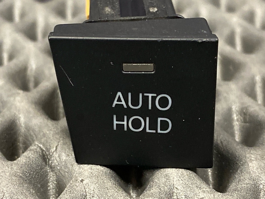 Кнопка Auto-Hold, 780 рублей, Красноярск