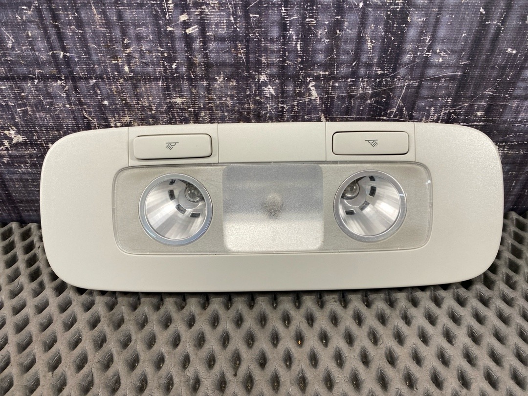 Плафон салона, 1340 рублей, Красноярск