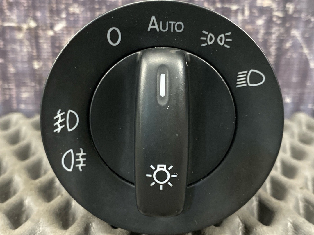 Переключатель света, 2360 рублей, Красноярск