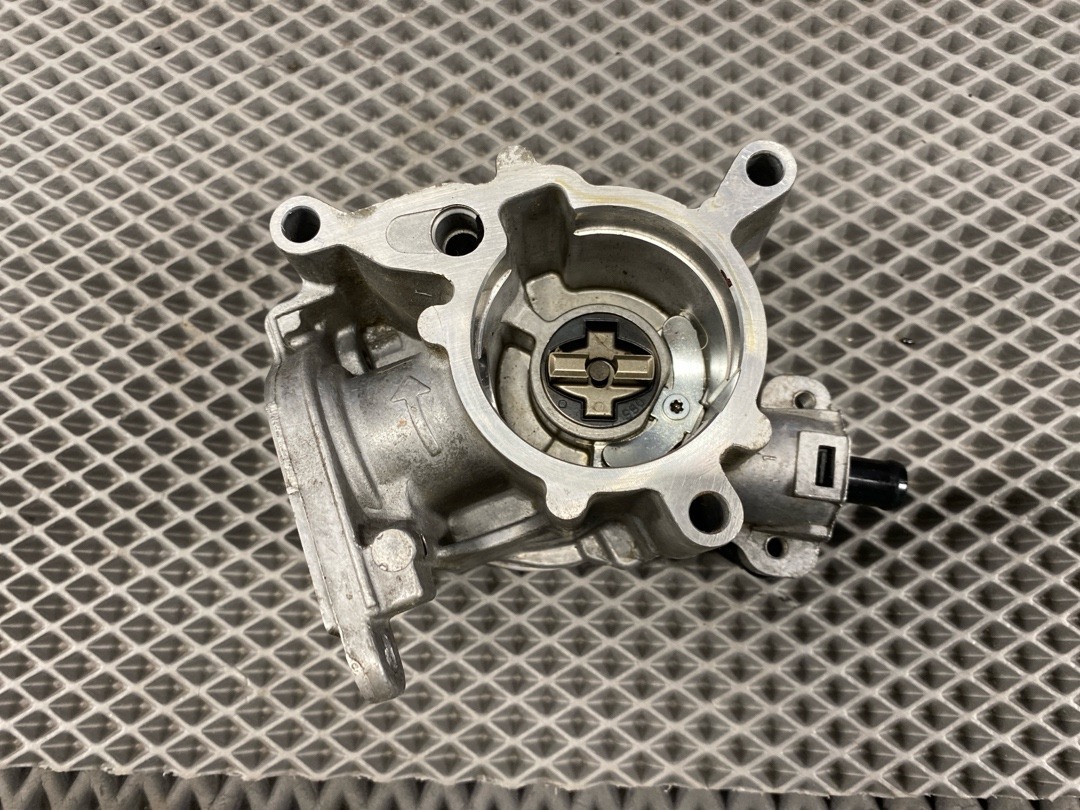 Вакуумный насос, 6760 рублей, Красноярск