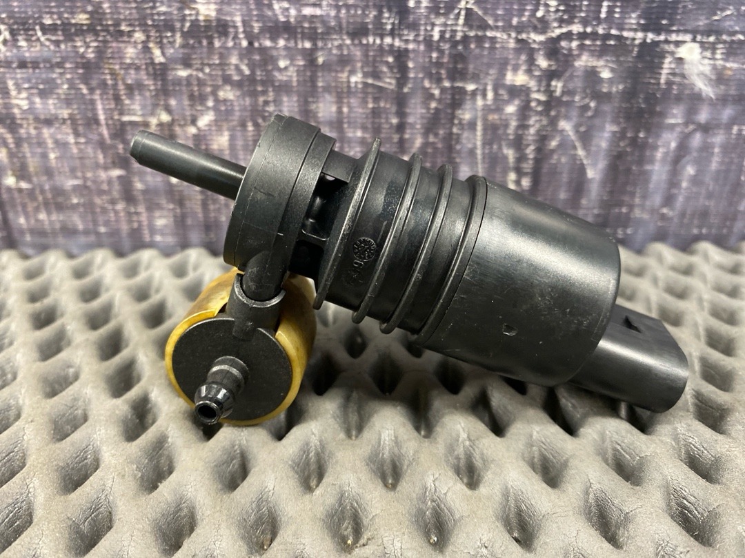 Мотор бачка стеклоомывателя, 980 рублей, Красноярск