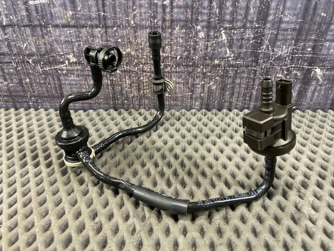 Клапан вентиляции топливного бака, 3730 рублей, Красноярск