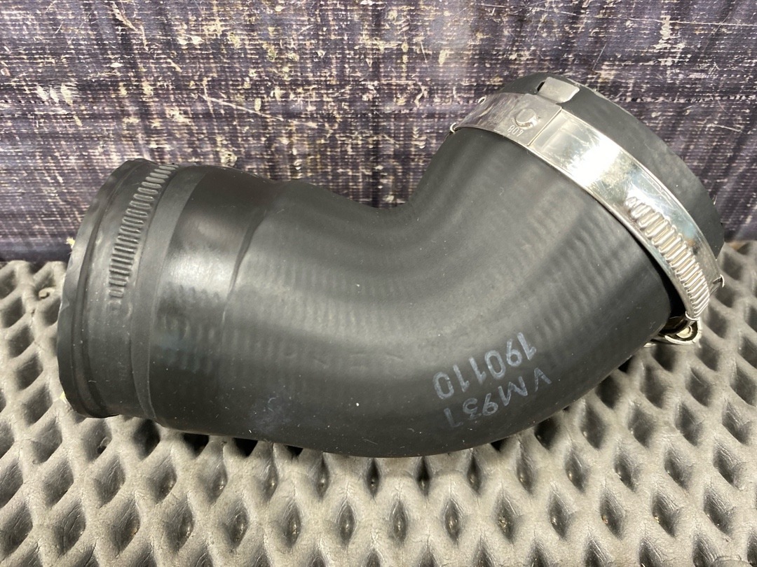 Патрубок интеркуллера, 1120 рублей, Красноярск