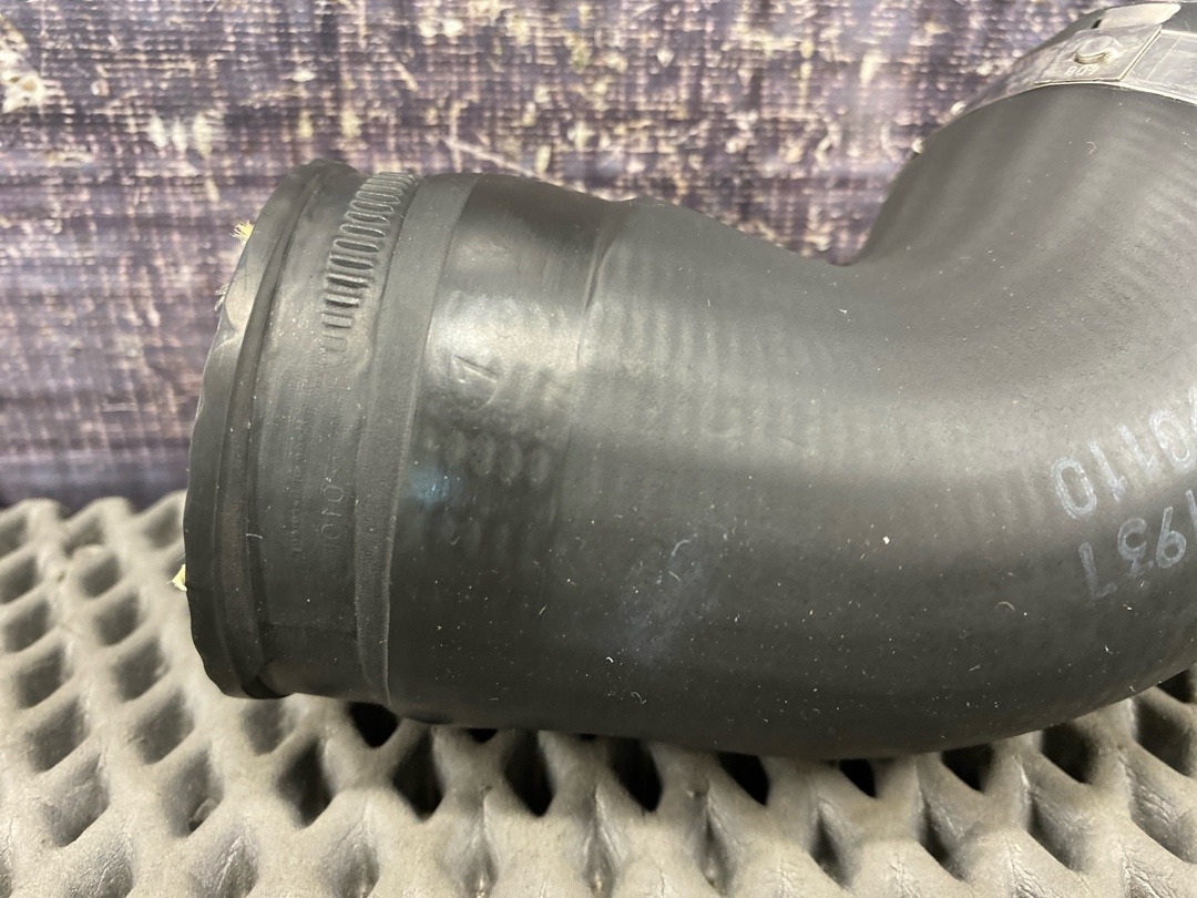 Патрубок интеркуллера, 1120 рублей, Красноярск