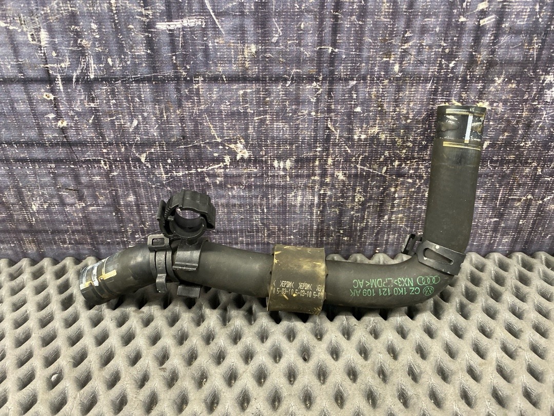 Шланг системы охлаждения, 840 рублей, Красноярск