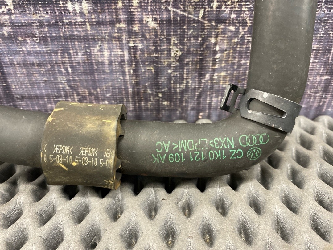 Шланг системы охлаждения, 840 рублей, Красноярск