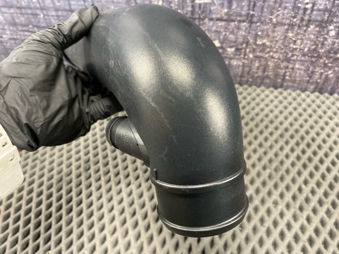 Патрубок впускной, 1520 рублей, Красноярск