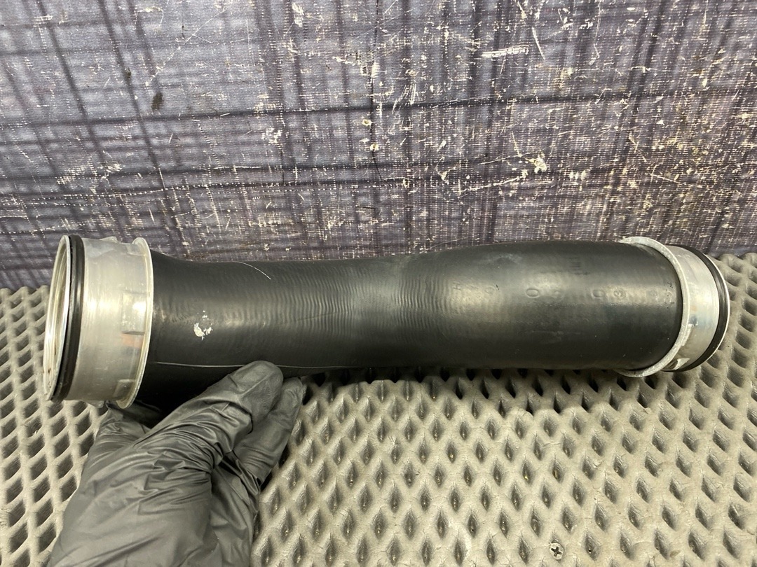 Патрубок интеркуллера, 1560 рублей, Красноярск