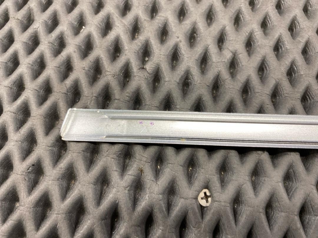 Молдинг стекла, 1030 рублей, Красноярск