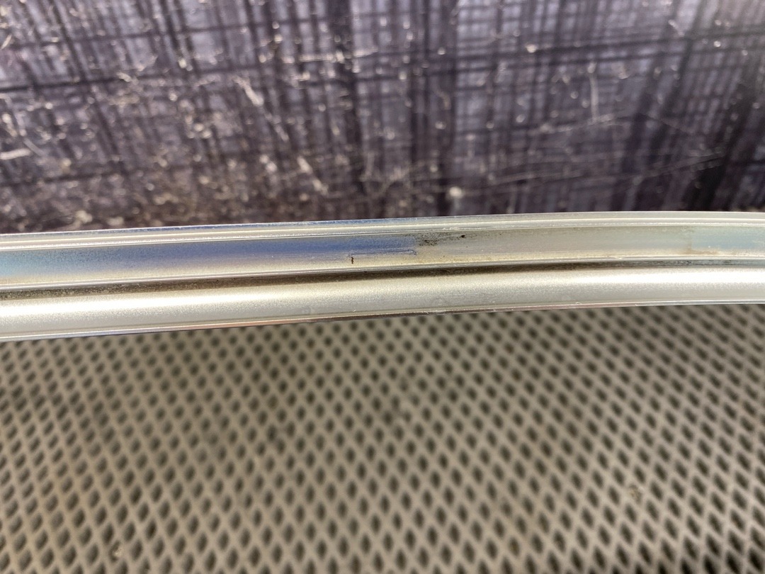 Молдинг стекла, 1030 рублей, Красноярск