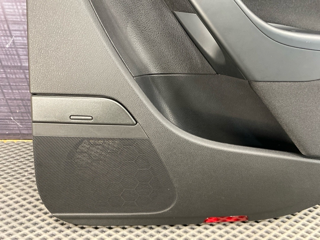 Комплект обшивок дверей, 3980 рублей, Красноярск