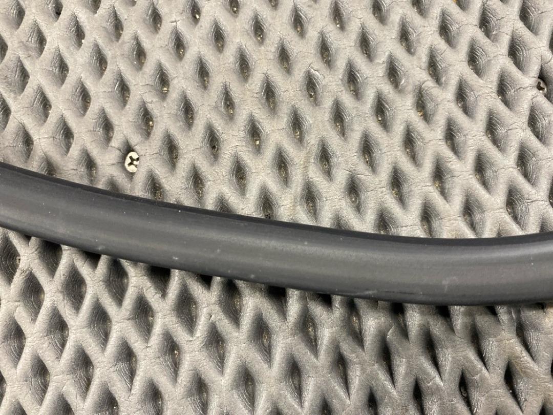 Подкапотный уплотнитель, 920 рублей, Красноярск