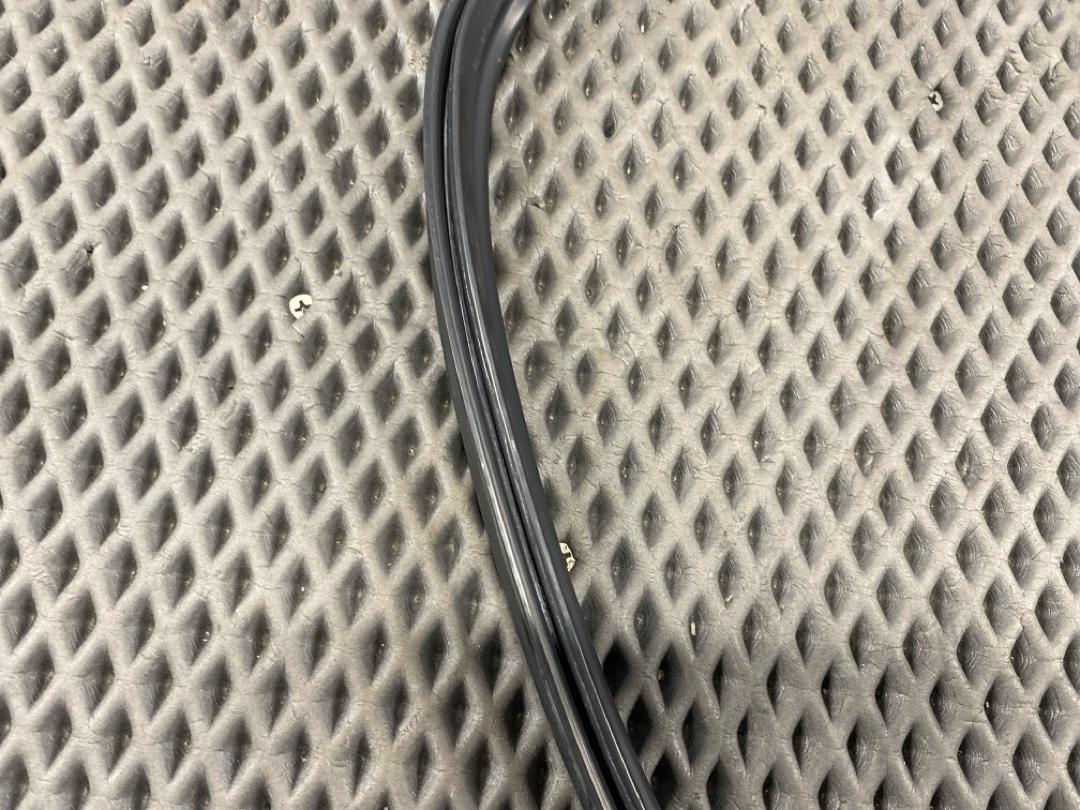 Подкапотный уплотнитель, 920 рублей, Красноярск