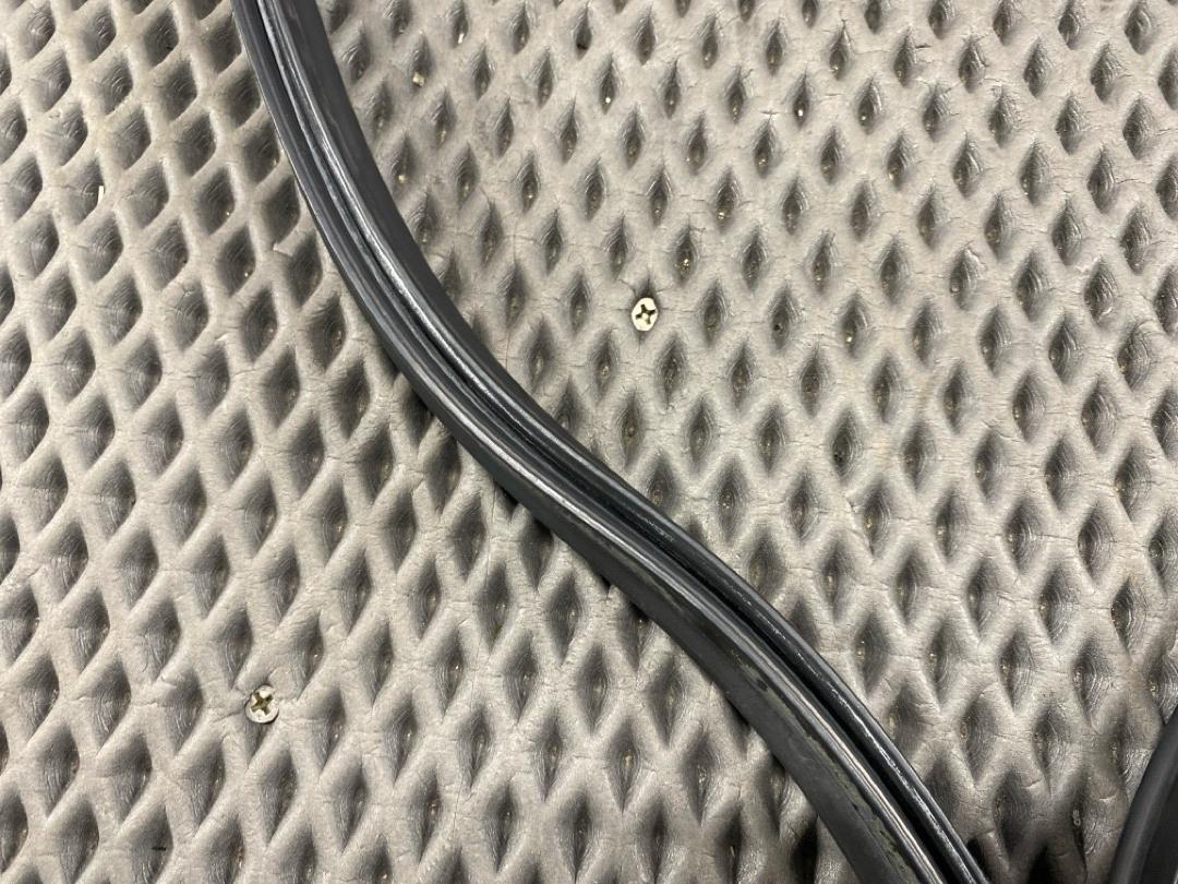 Подкапотный уплотнитель, 920 рублей, Красноярск