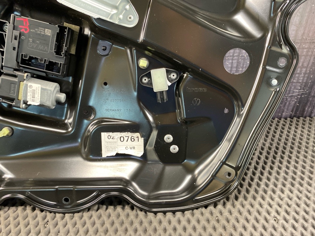 Стеклоподъемник, 2860 рублей, Красноярск