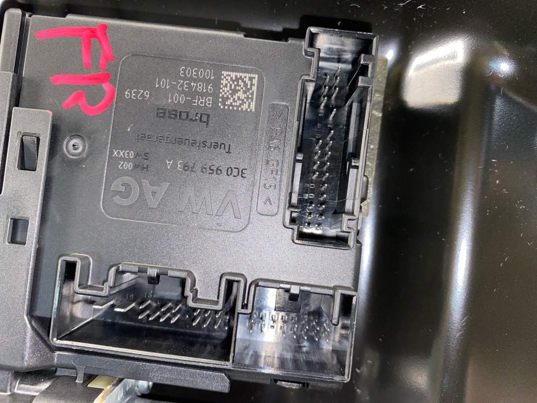 Стеклоподъемник, 2860 рублей, Красноярск