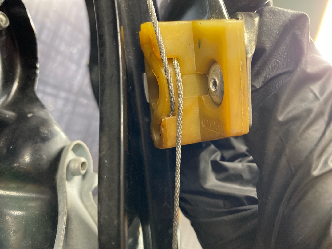 Стеклоподъемник, 2860 рублей, Красноярск