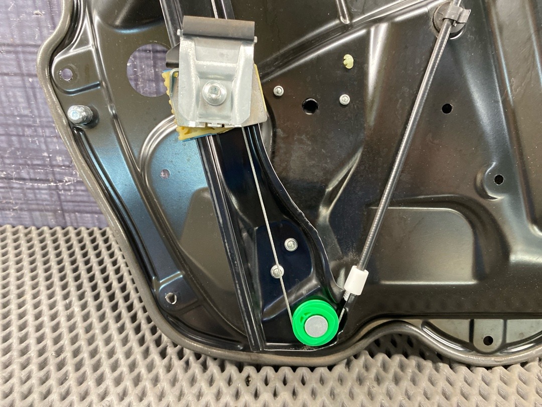 Стеклоподъемник, 2860 рублей, Красноярск