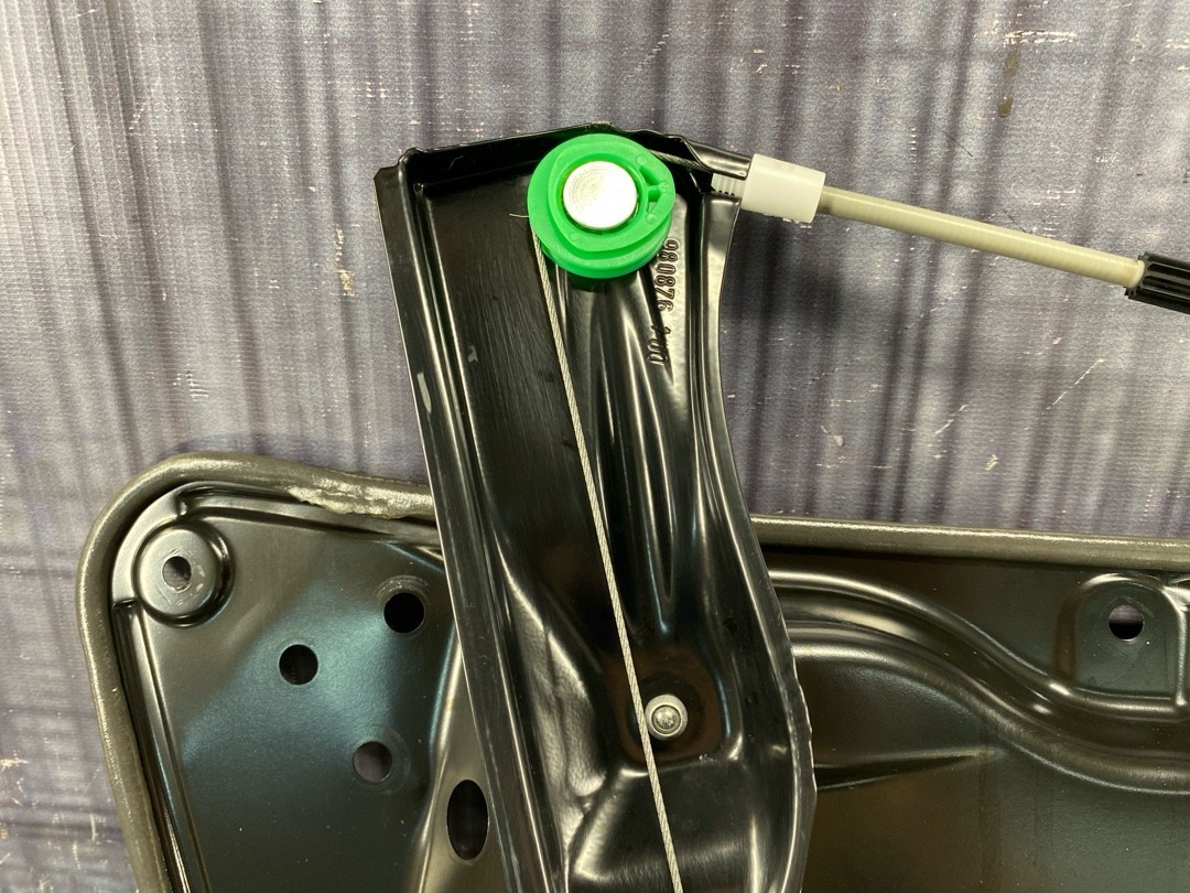 Стеклоподъемник, 2860 рублей, Красноярск