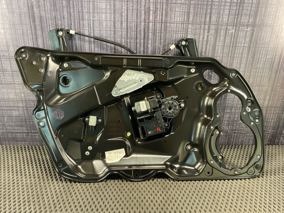 Стеклоподъемник, 2860 рублей, Красноярск