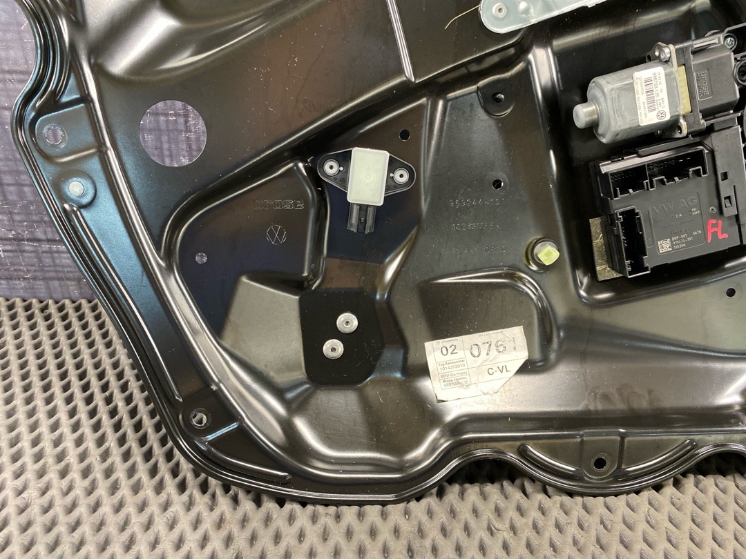 Стеклоподъемник, 2860 рублей, Красноярск