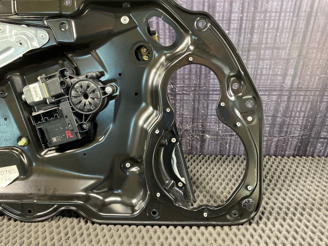 Стеклоподъемник, 2860 рублей, Красноярск